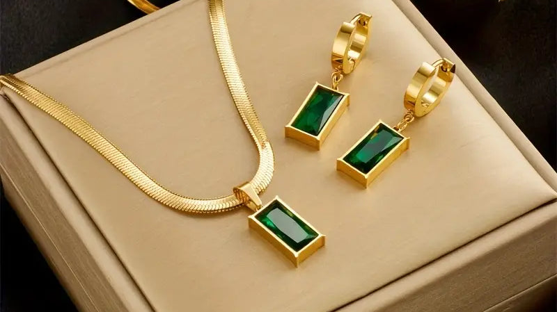 Wedding Gift Ideas 2026: Elegant Jewelry and Accessories the Couple Will Treasure