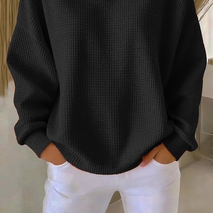 Sweater : Luna - Timeless Classic Sweater in Black van Paper Favor