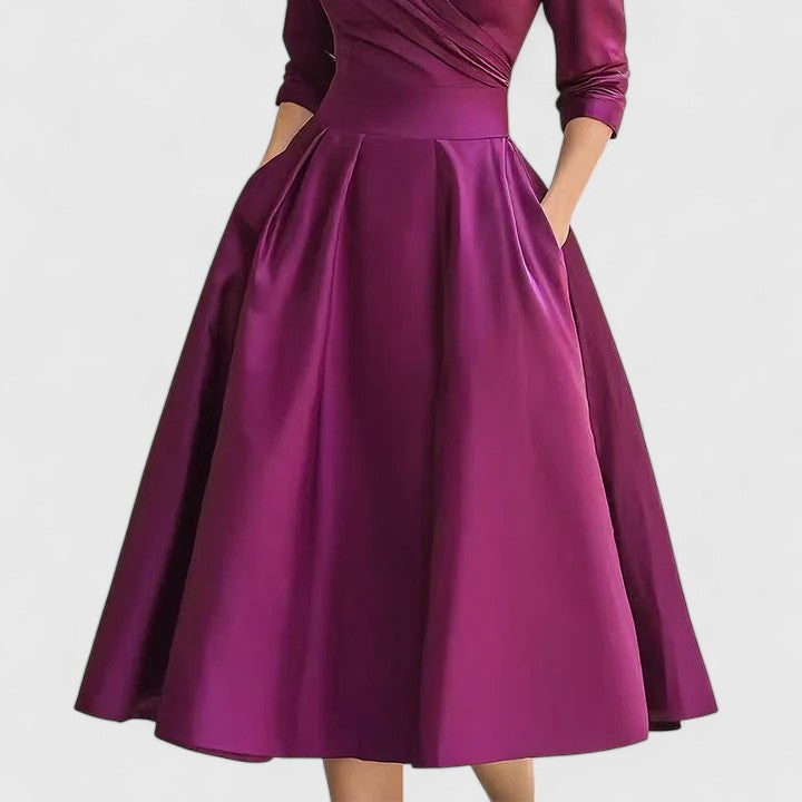 Zyrah - Timeless, Elegant Midi Dress