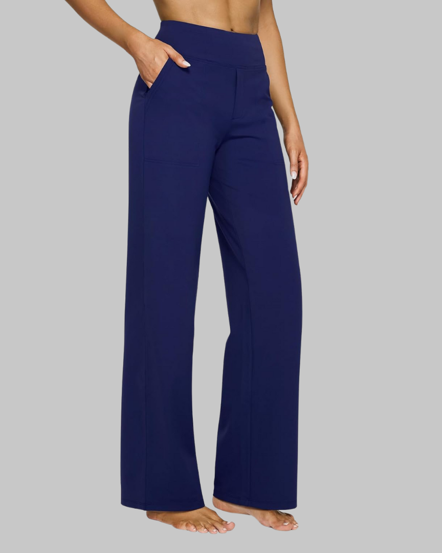 : Elara - Comfort Stretch Pants in Blue van Paper Favor