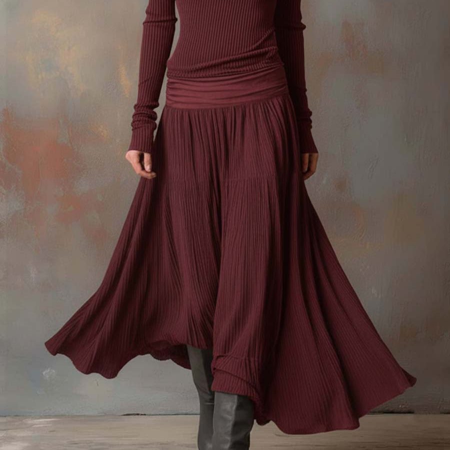 Long Sleeve Midi Dress : Felicity | Luxury Ribbed Sweater Dress in Burgundy van Paper Favor