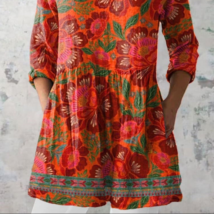 Top : Aubrey | Ethnic Summer Floral V-Neck Shirt in As Picture van Paper Favor