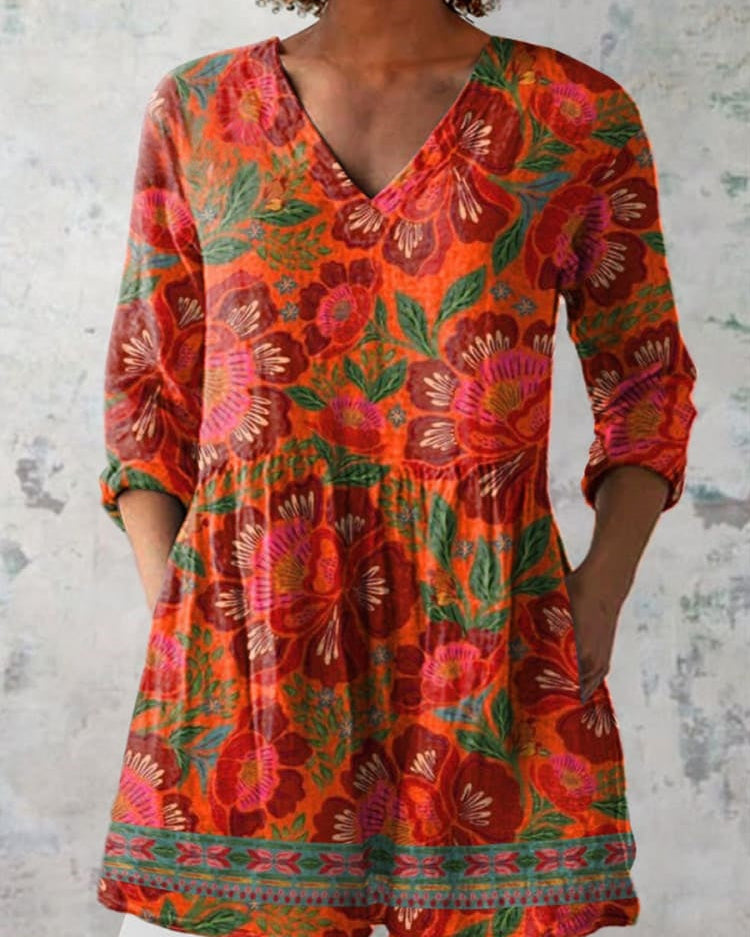 Top : Aubrey | Ethnic Summer Floral V-Neck Shirt in As Picture van Paper Favor