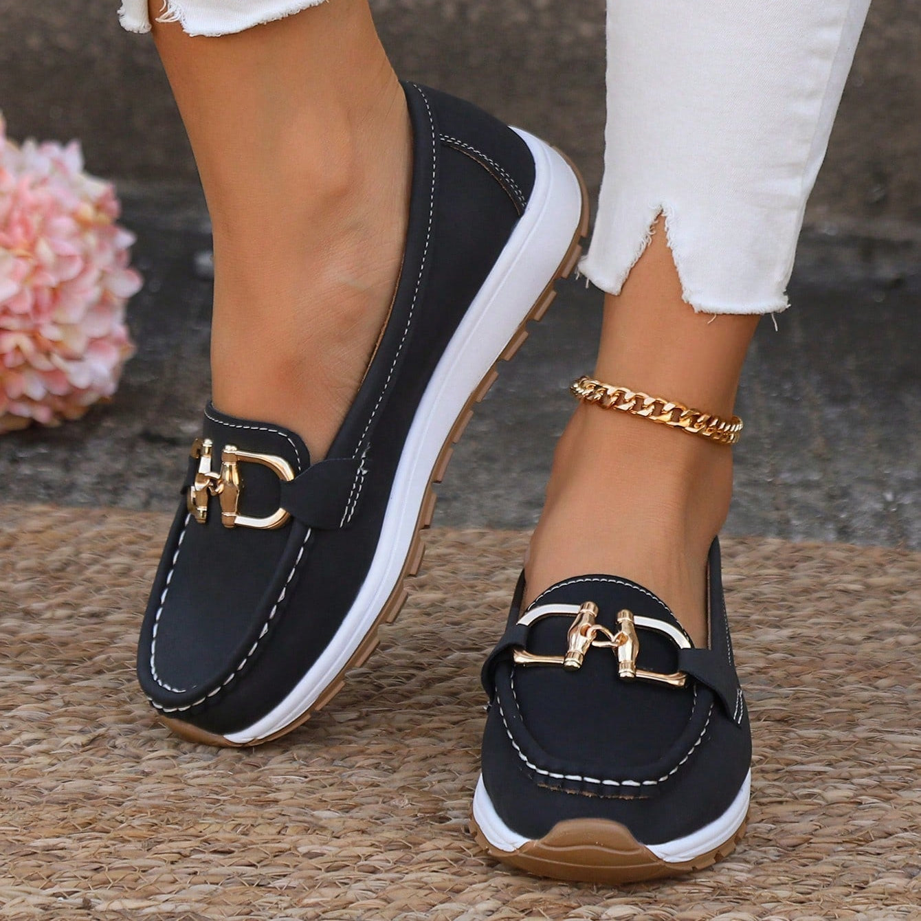Elly - Chic Buckle Loafers