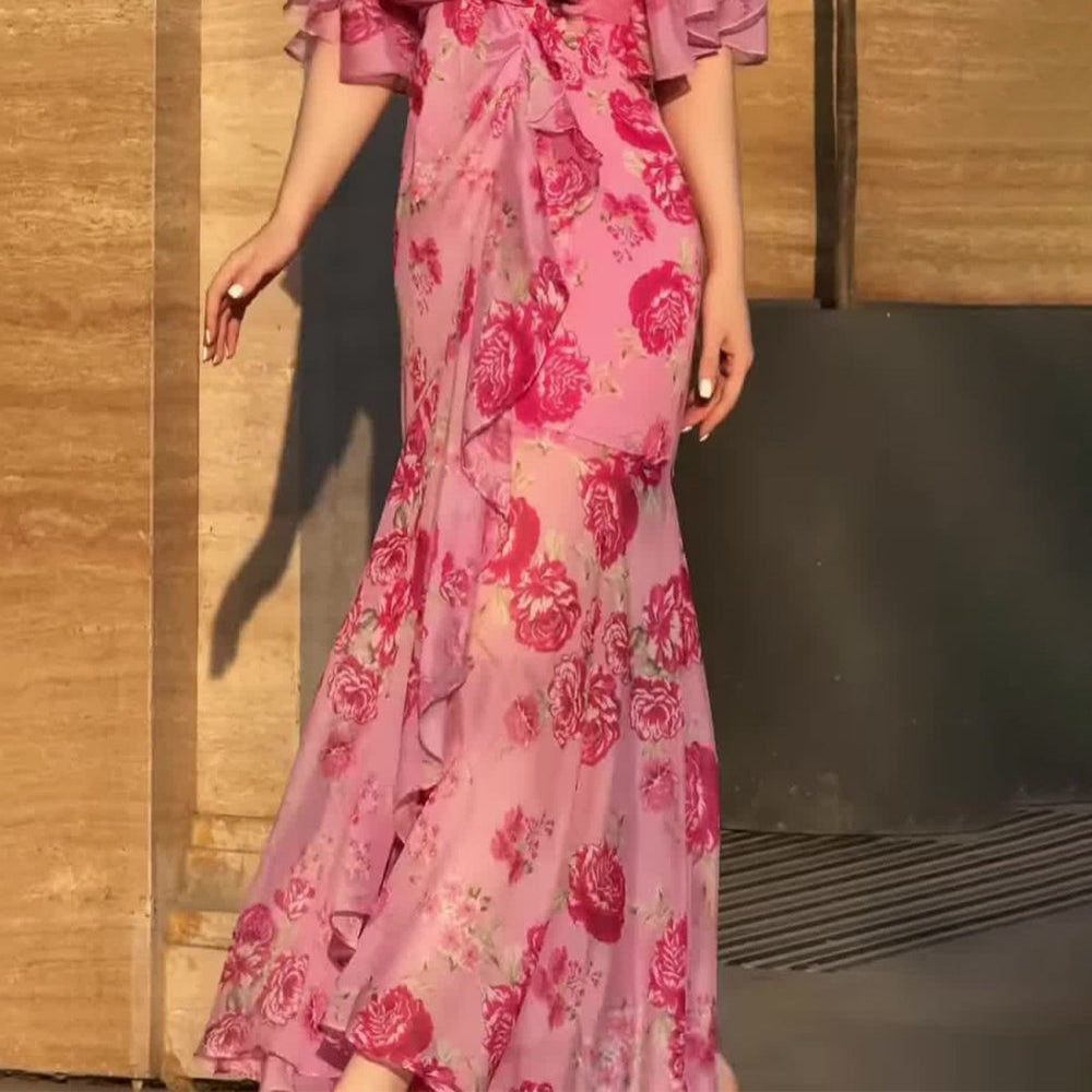 Women's Retro Printed Dress with V-Neckline and Elegant Trumpet