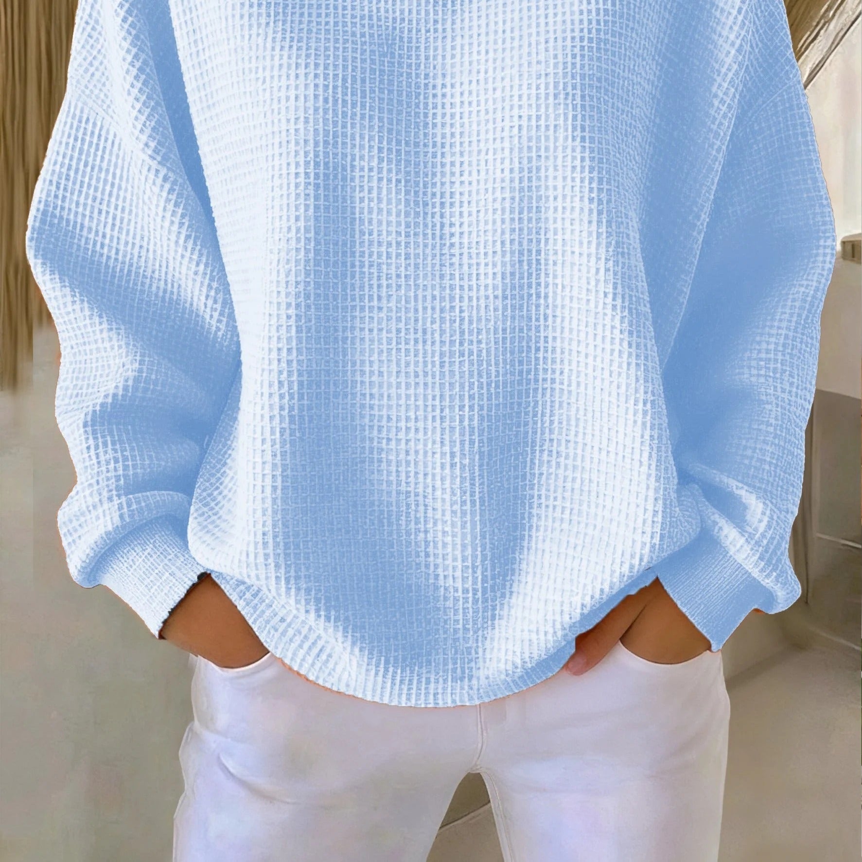 Sweater : Luna - Timeless Classic Sweater in Sky Blue van Paper Favor