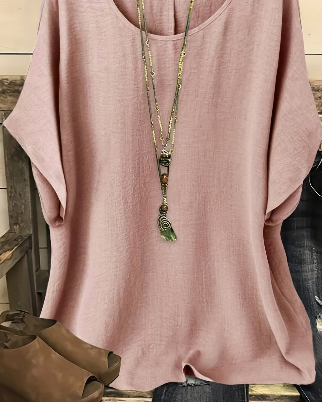 Clothing > Blouses : Sienna™ | Effortless Summer Top in Lotus Color van Paper Favor