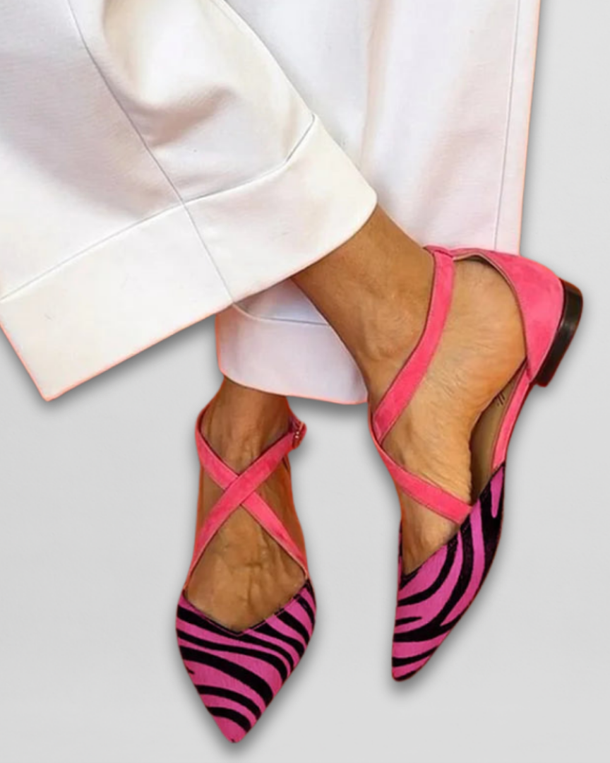 : Fern - Ballet Flats with Straps in Pink van Paper Favor