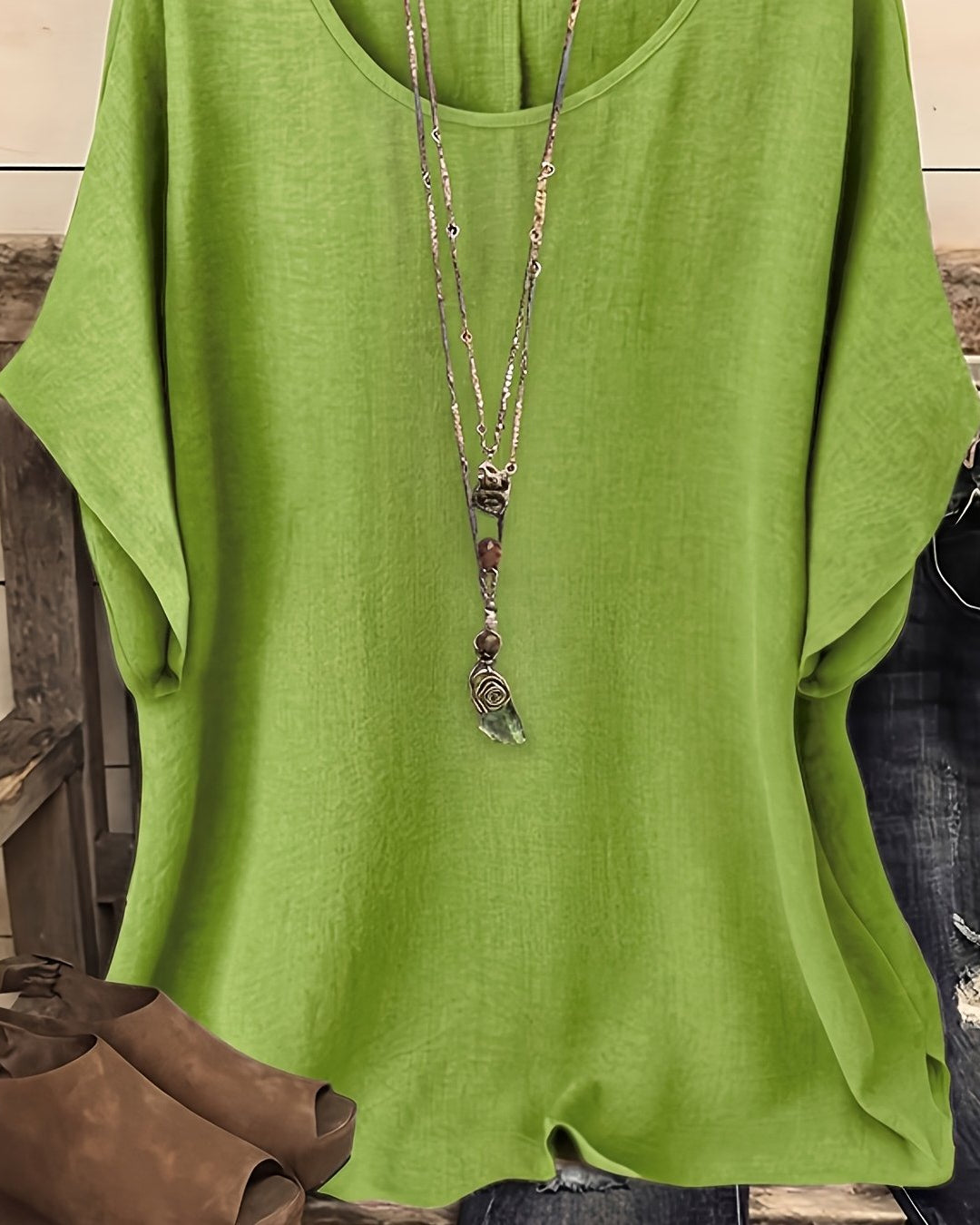 Clothing > Blouses : Sienna™ | Effortless Summer Top in Yellow-green van Paper Favor