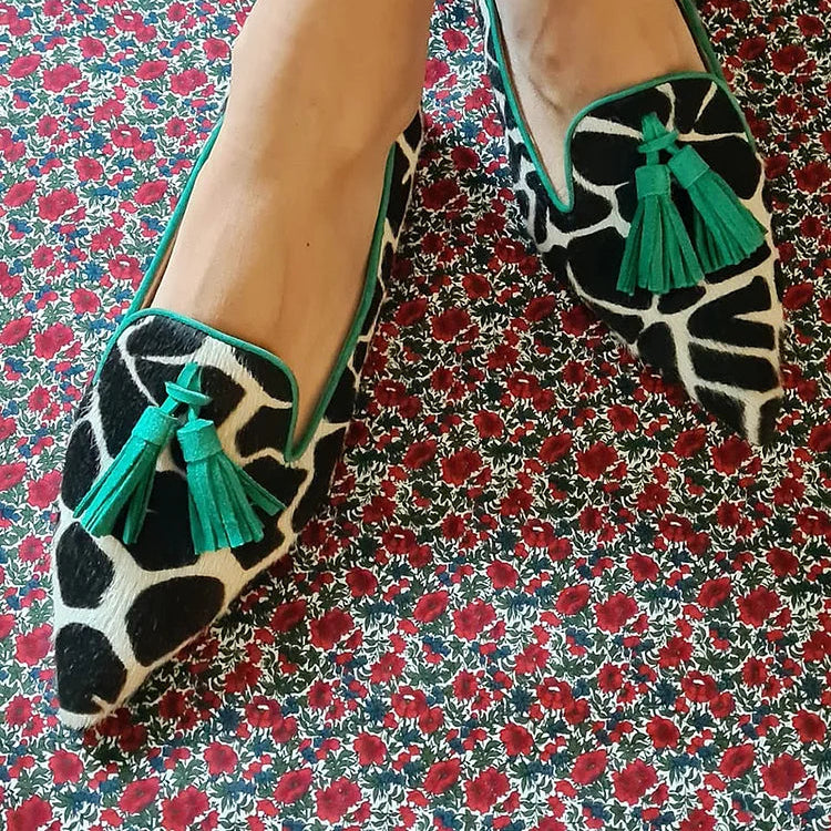 Women's POINTED LOAFER WITH GIRAFFE PRINT AND GREEN FRINGES