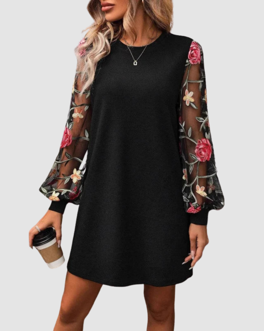 Clothing > Dresses : Shara™ Lace Long Sleeve Dress in van Paper Favor