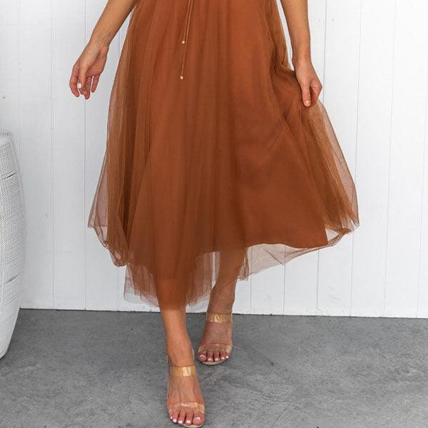 Women's Elegant Maxi Dress with Straps in Chiffon for a Modern