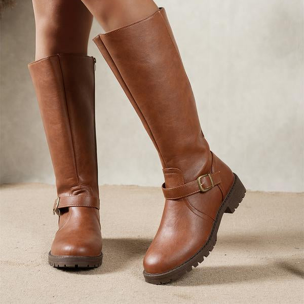 Women > Sandals > Block Heel : ELSIE - Elegant Women's Ankle Boots with a Comfortable Low Heel in Brown van Paper Favor