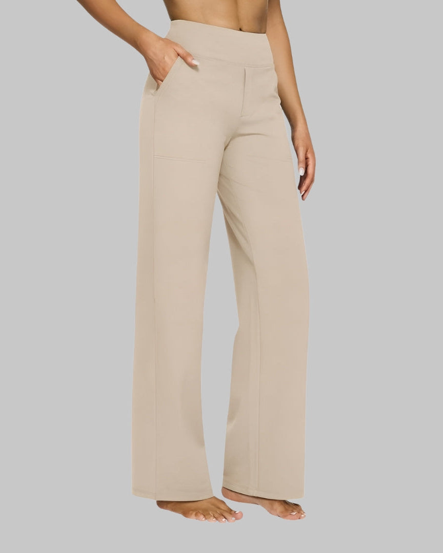 : Elara - Comfort Stretch Pants in Cream van Paper Favor