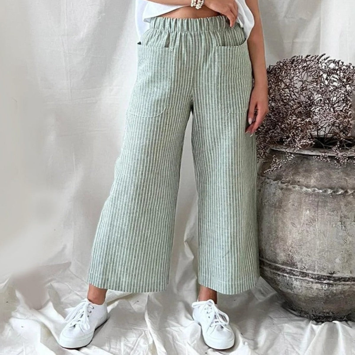 Women's Striped Pants - High-Waisted, Wide-Leg Silhouette