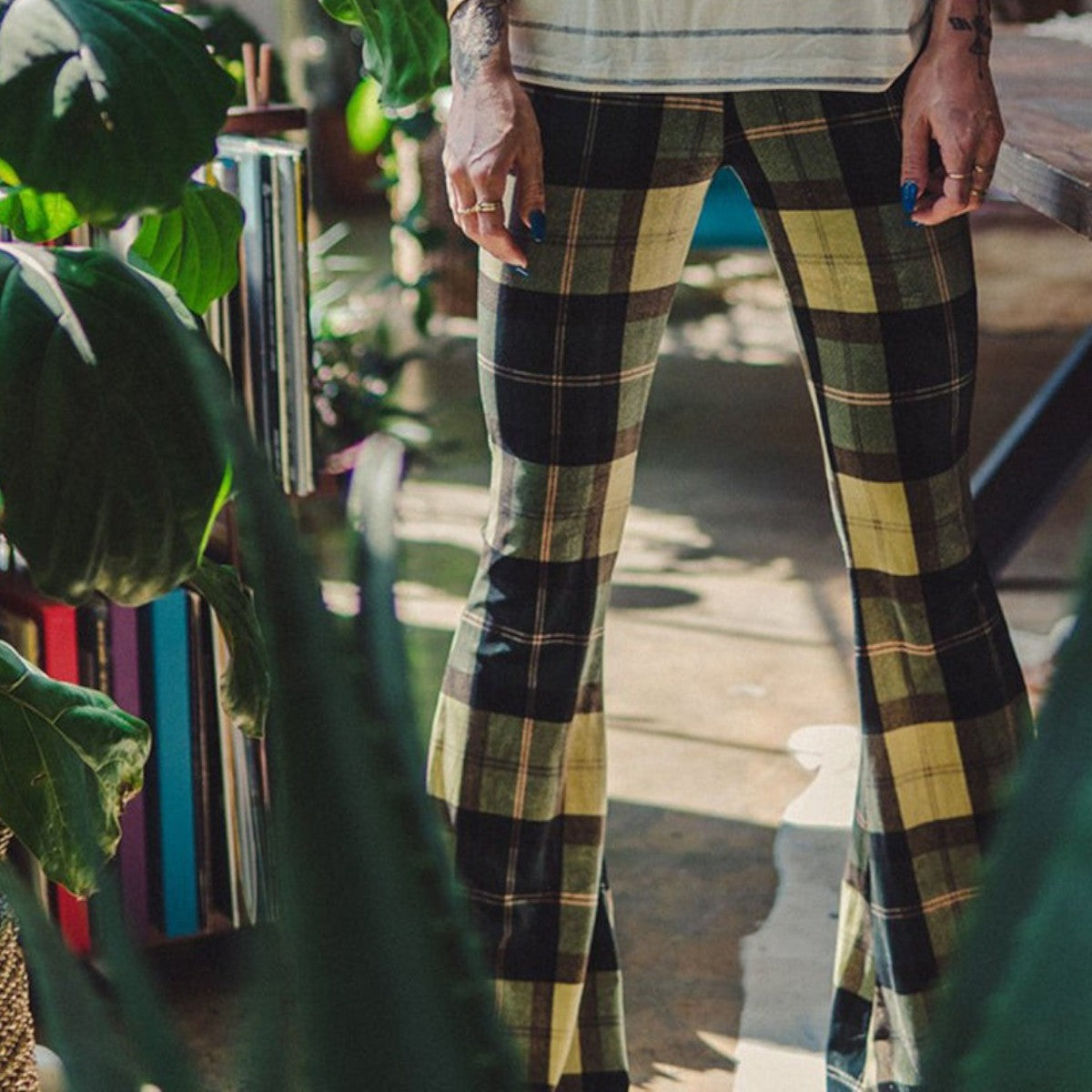 Women's Plaid High-Waisted Flare Pants