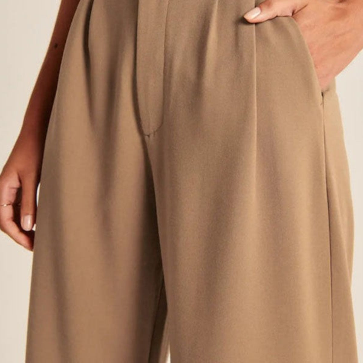 Women's Flattering Wide-Leg Trousers