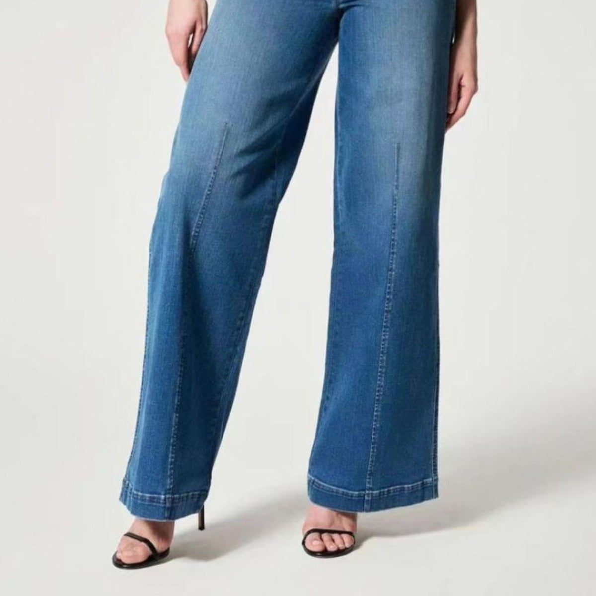 Women's Leg Denim Jeans – Effortless Comfort & Flattering Fit