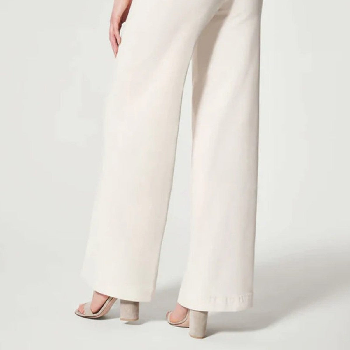 Women's Leg Denim Jeans – Effortless Comfort & Flattering Fit