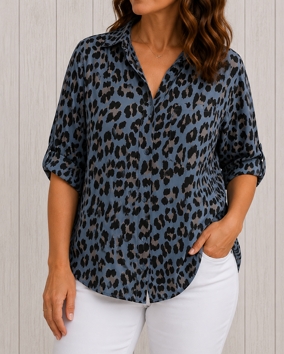 Clothing > Blouses : Casey™ | Stylish Leopard Print Blouse in Blue van DUUWE