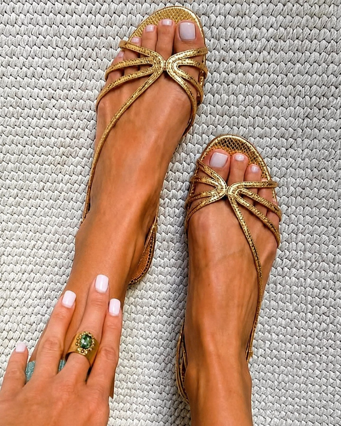 Shoes > Sandals : Serafina | Golden Sandals Summer Essence in Gold van Paper Favor