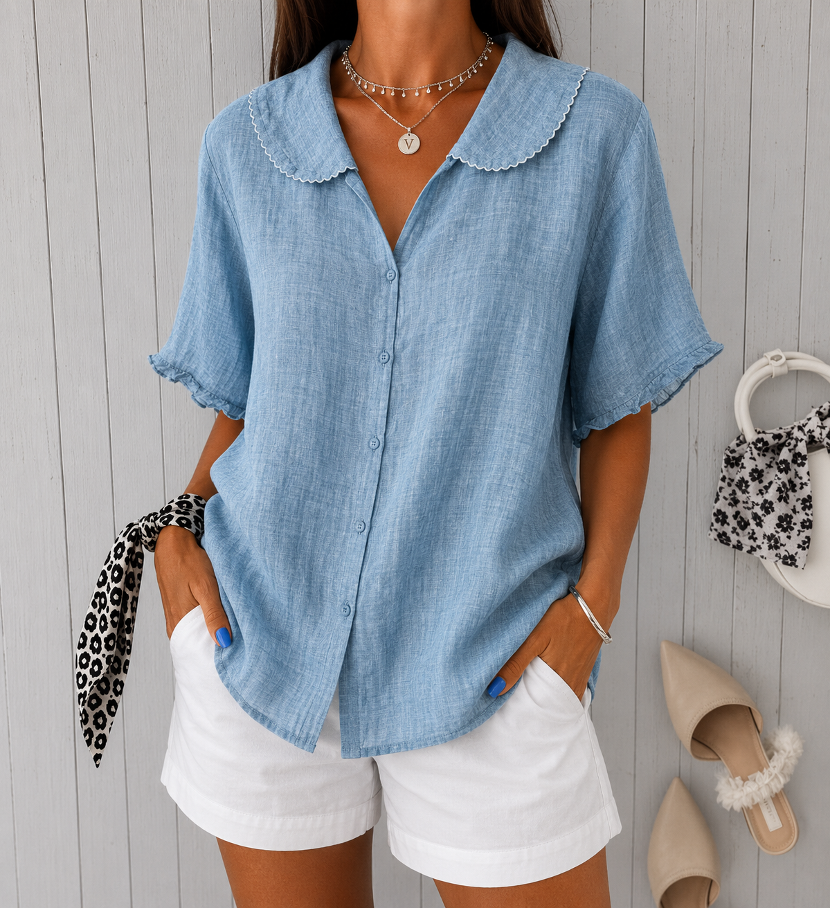 #1222 Khloe : Khloe | Elegant Blouse in Blue van DUUWE