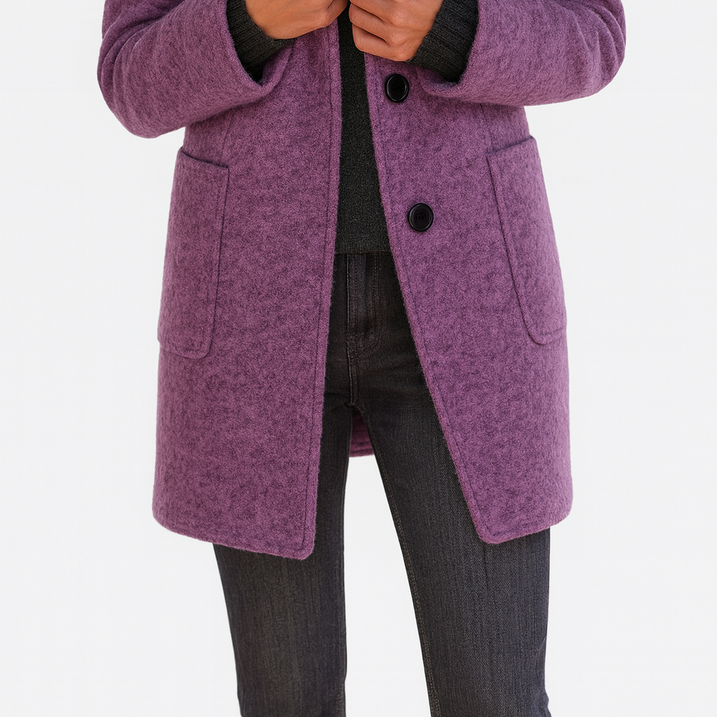 Winter Coat : Victoria - Timelessly Elegant Winter Coat for a Sleek, Warm Look in Purple van Paper Favor
