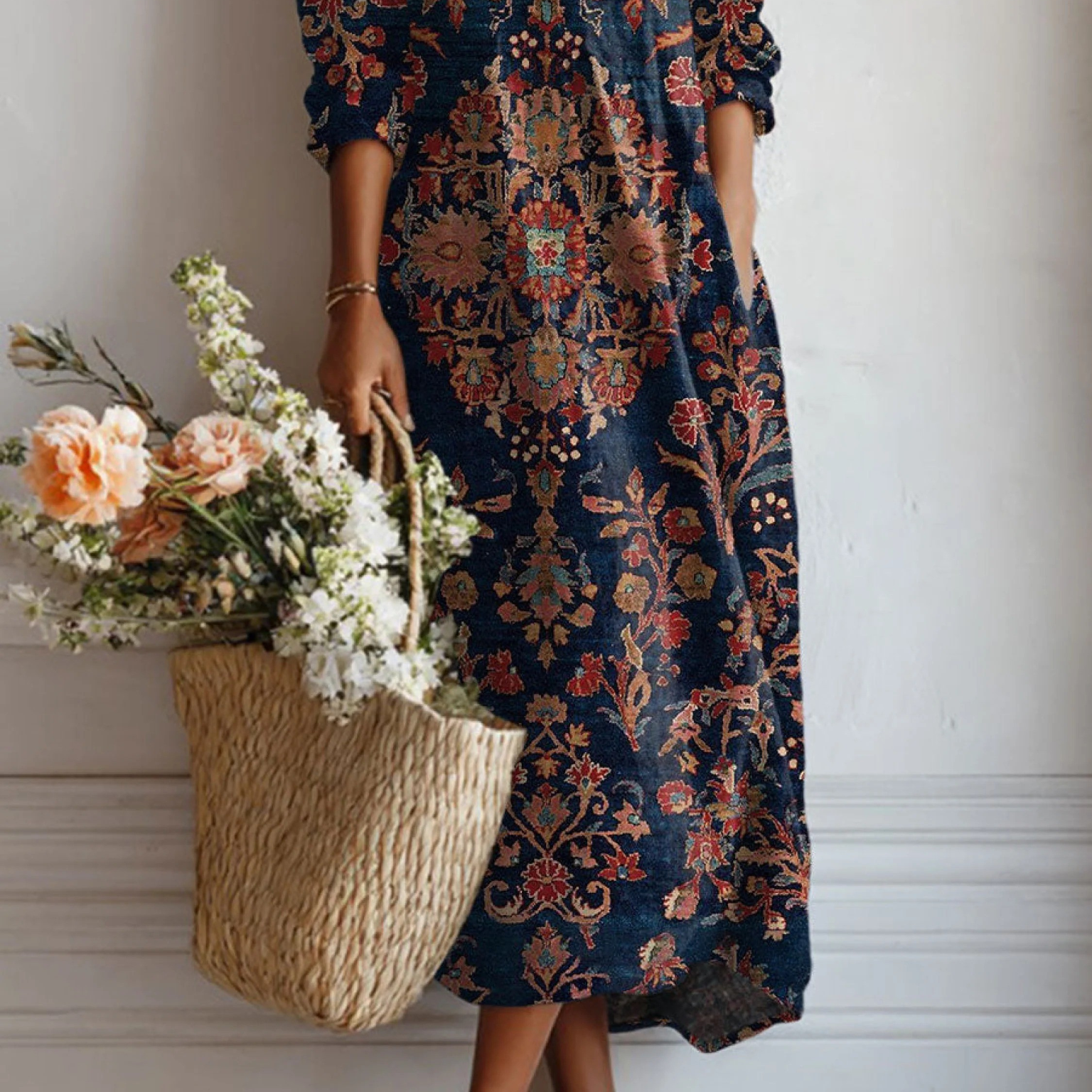 Evelyn | Elegant Floral Dress