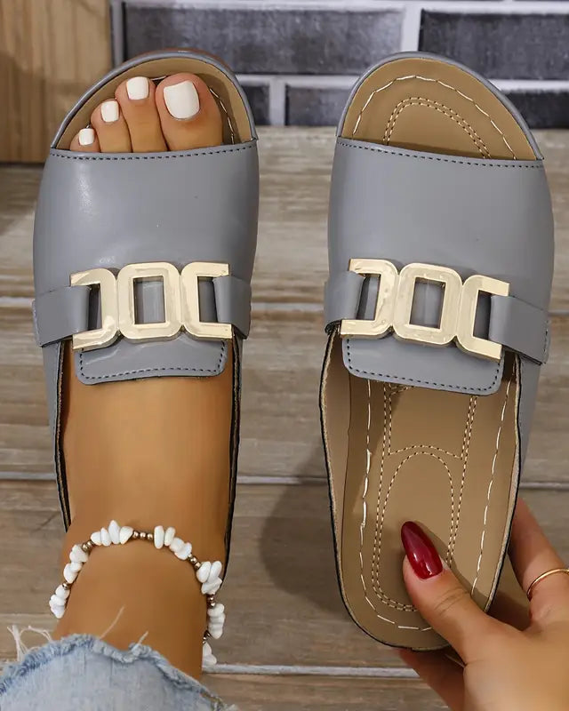 Shoes > Sandals : Comfy Buckle Sandals in Gray van Cow Clothing