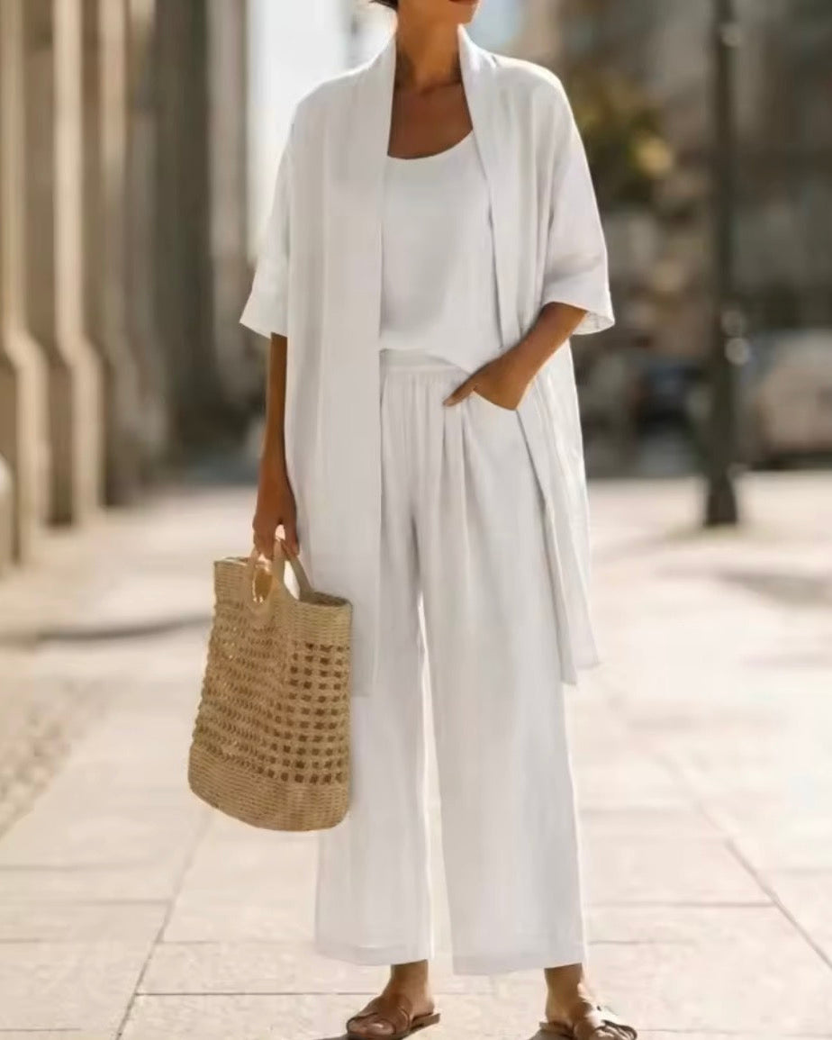 Set : Abigail | Elegant Three-Piece Set in White van Paper Favor