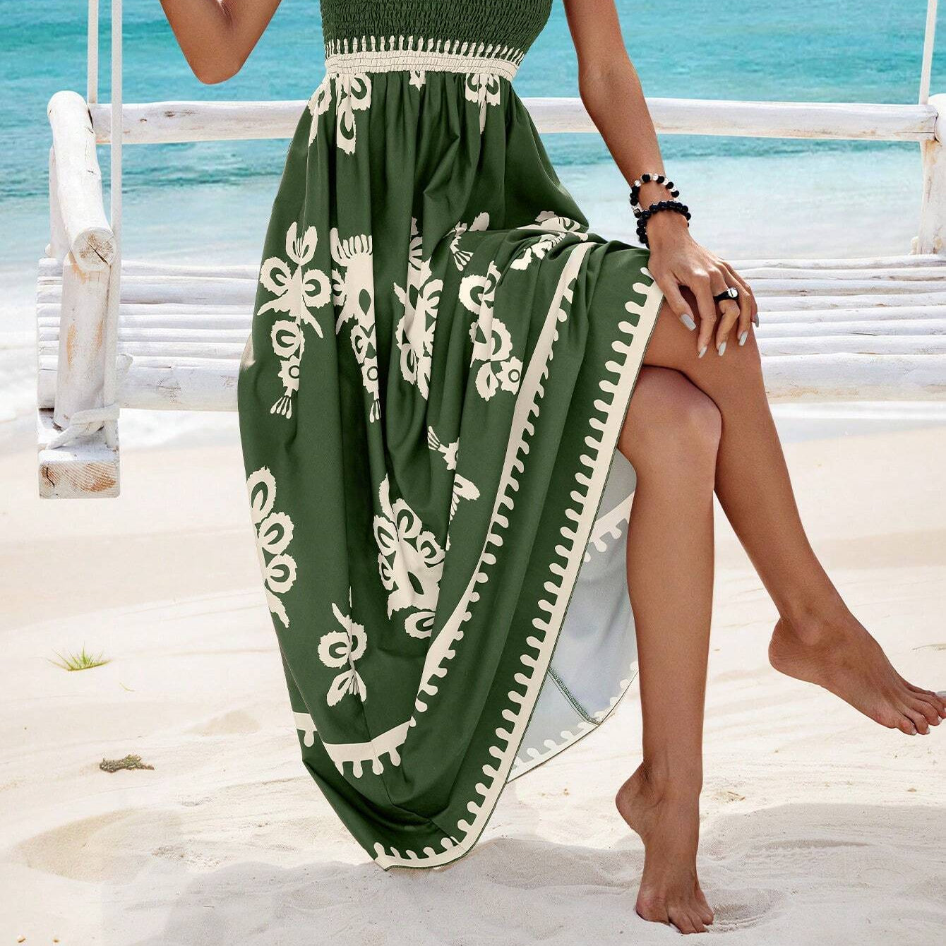Women > Dresses > Maxi : Women's Livy Desert Breeze Maxi Dress - Effortless Elegance in Green van Paper Favor