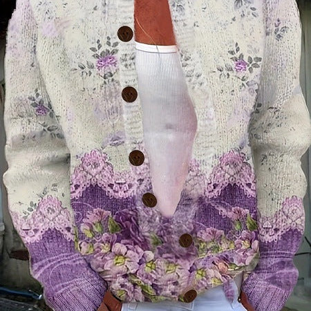 Cardigan : Chloe Vintage Floral Knit Cardigan Sweater in Purple van Paper Favor