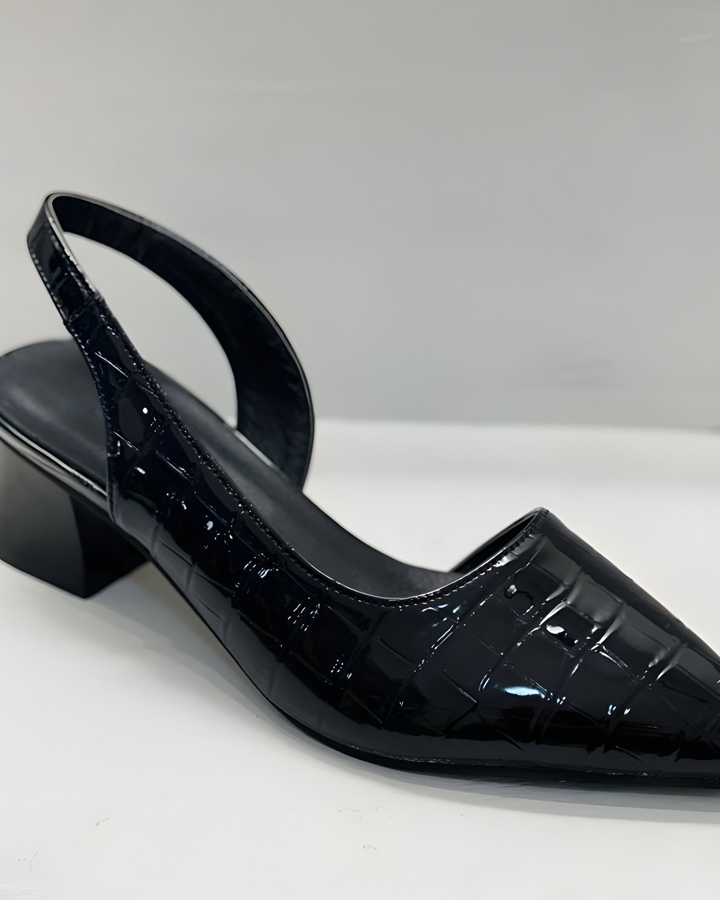 : Liza - Elegant slip-on Heels in van Paper Favor
