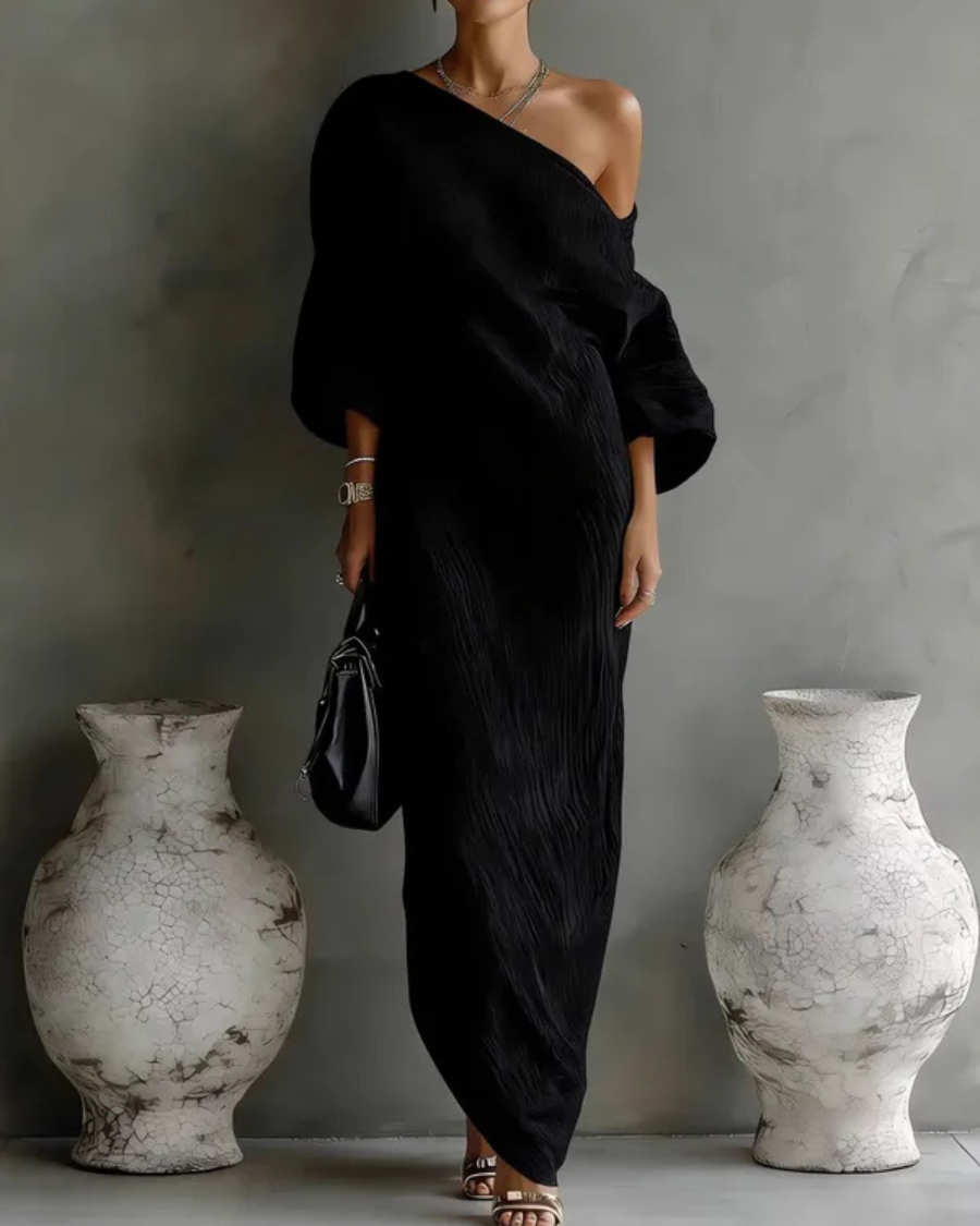 Clothing > Dresses : Nelle™ Elegant Maxi Dress in Black van Paper Favor