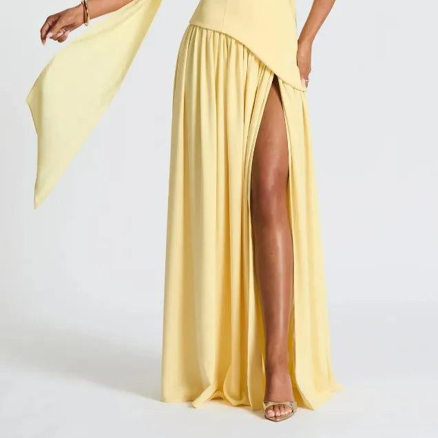 Women's Elegant Maliyah Maxi Dress - Cherry Red for a Stylish Look