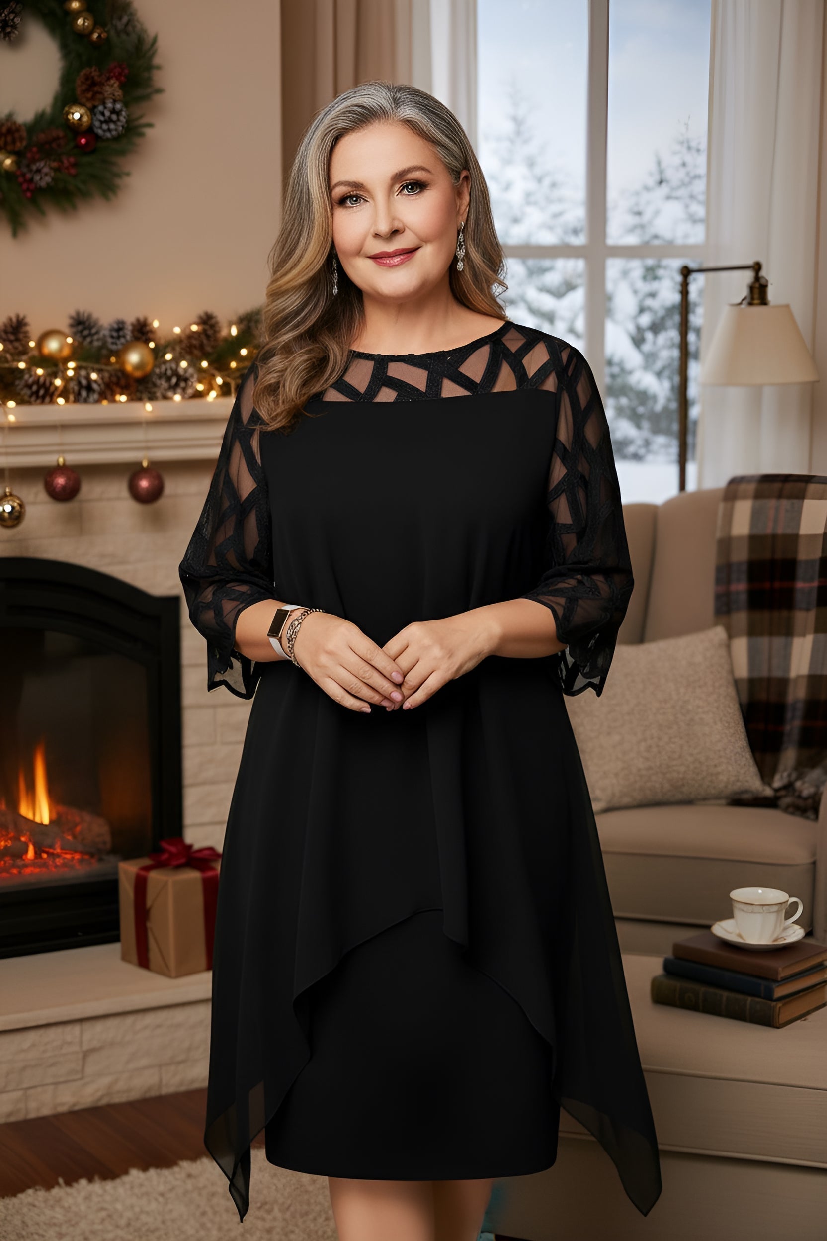 : Josephine™ Elegant Lace Dress in Black van Paper Favor
