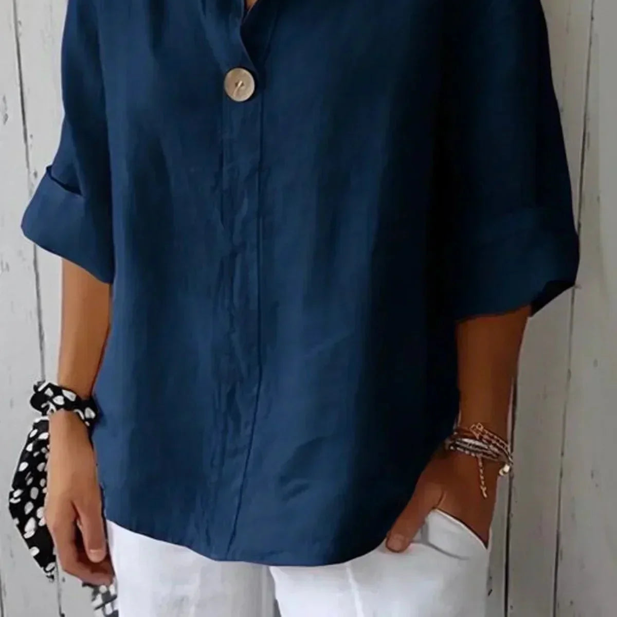 Women > V-Neck Top : Women's Effortless Relaxed-Fit V-Neck Top in Navy Blue van Paper Favor