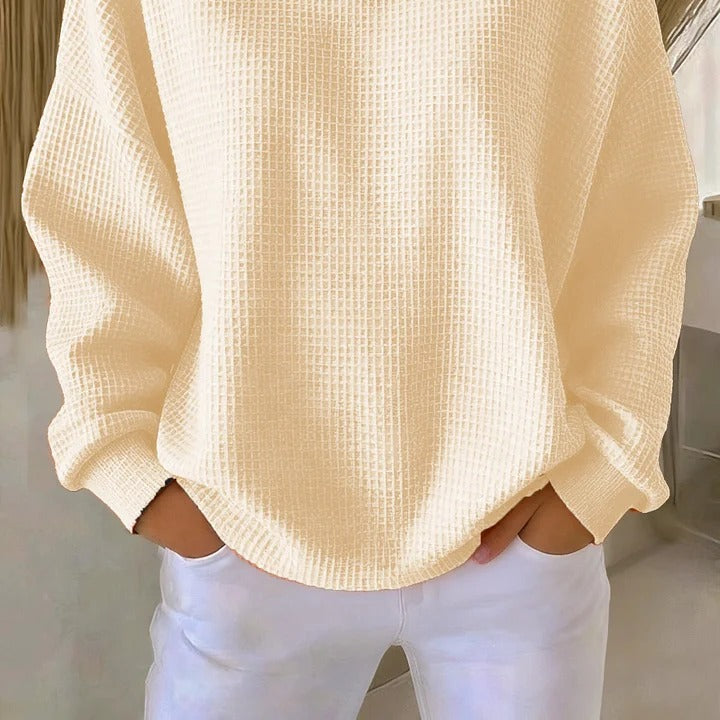 Sweater : Luna - Timeless Classic Sweater in Apricot van Paper Favor