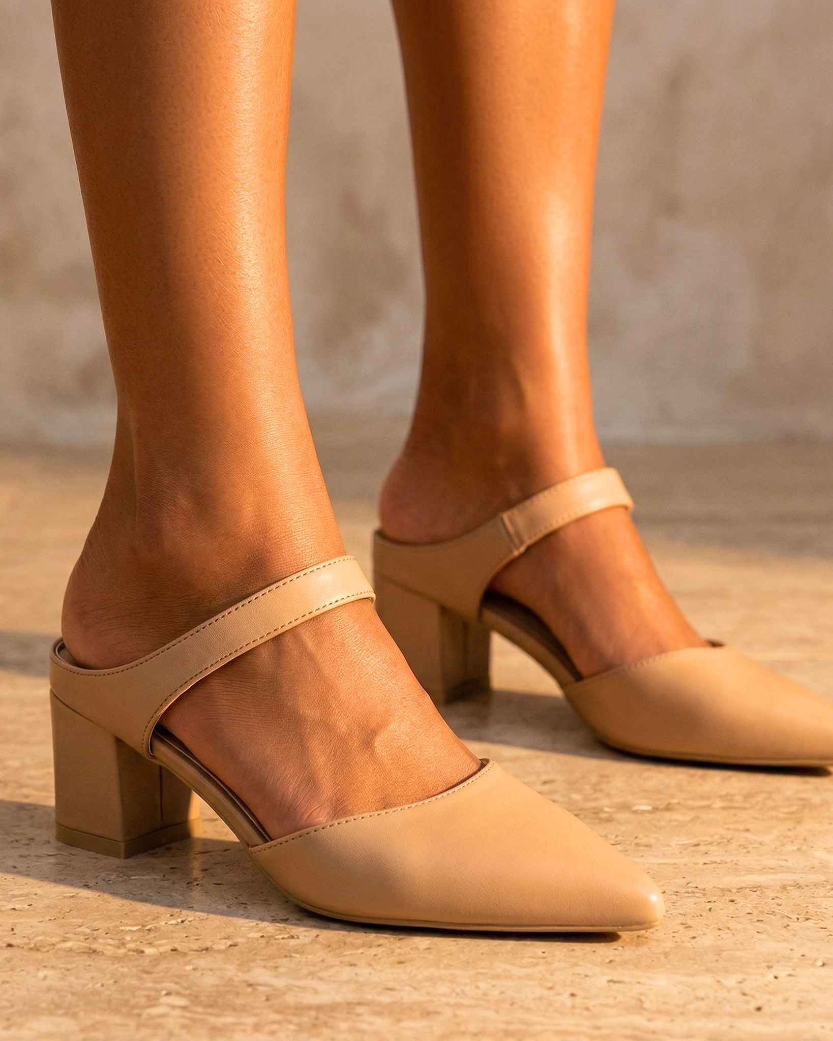 : Valora - Slingback Heels in Beige van Paper Favor