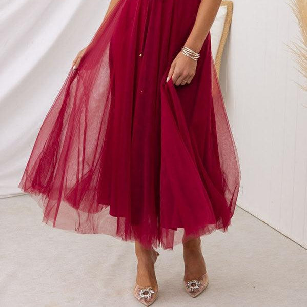 Women's Elegant Maxi Dress with Straps in Chiffon for a Modern