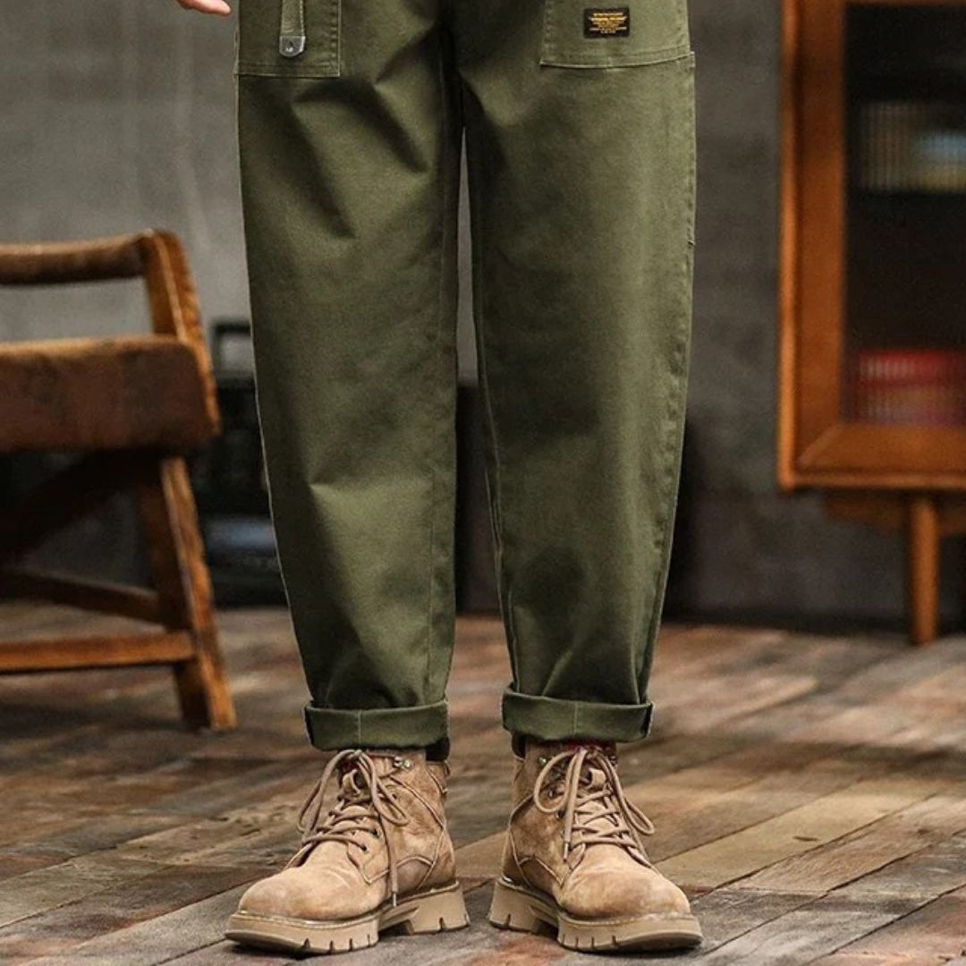 Men > Pants : Men's Vintage Cargo Pants - Timeless Style with Modern Utility in Army Green van Paper Favor