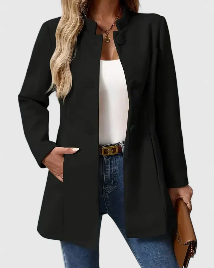 : Carmelyssa - Elegant Jacket in Black van Paper Favor