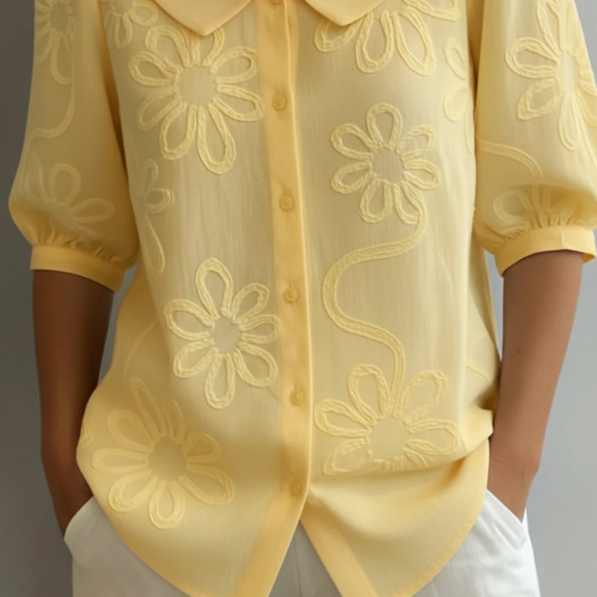 Kayleigh | Light floral blouse natural elegance
