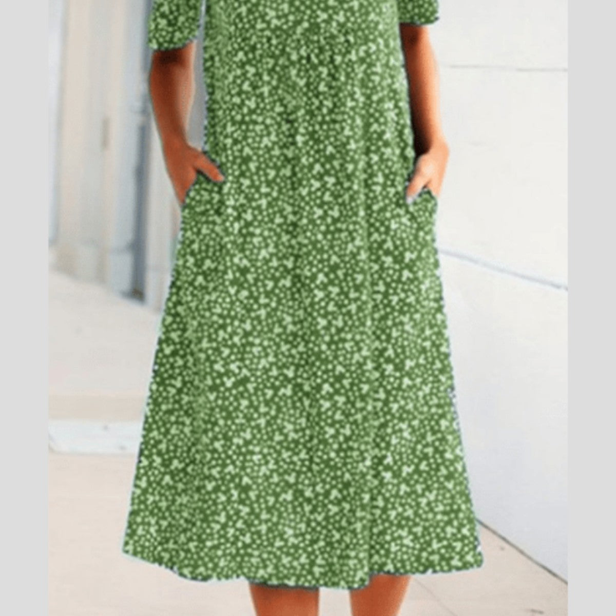 Women > Dresses > Midi : Women's Elegant Floral Print Midi Dress for Effortless Style in Green van Paper Favor