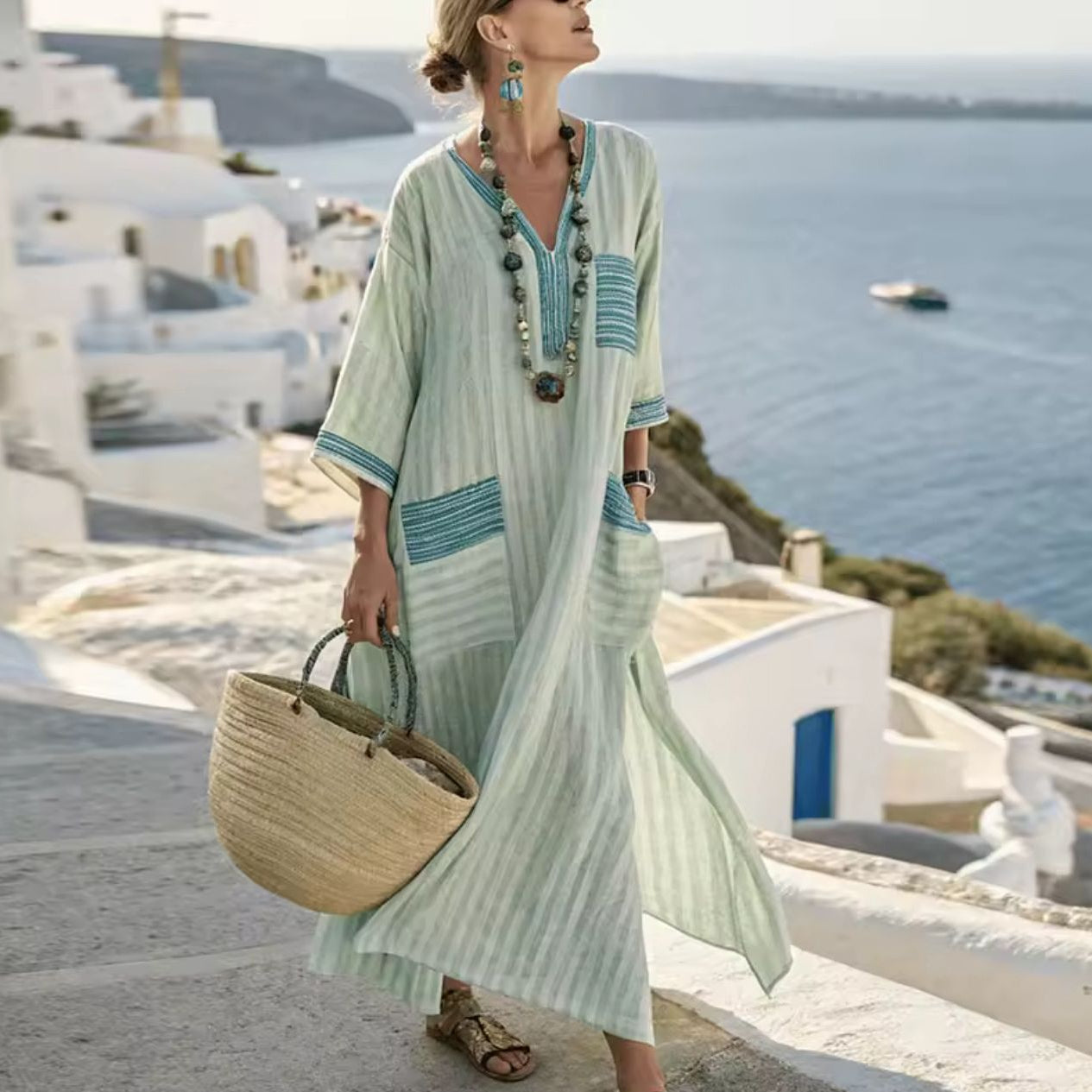 Maxi Dresses : Rowena™ | Flowing Maxi Dress in Model 8 van Cow Clothing