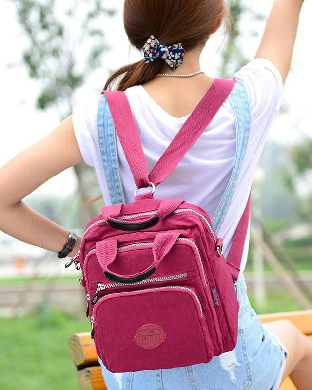 4-in-1 crossbody bag for women: stylish, practical and versatile