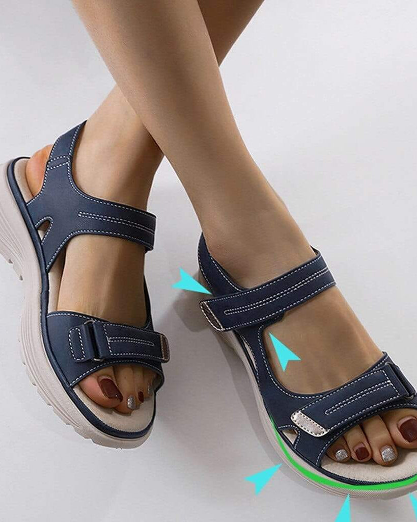 : Women's Double Strap Walking Sandals - Lightweight Comfort in Blå van Freya Kobenhavn