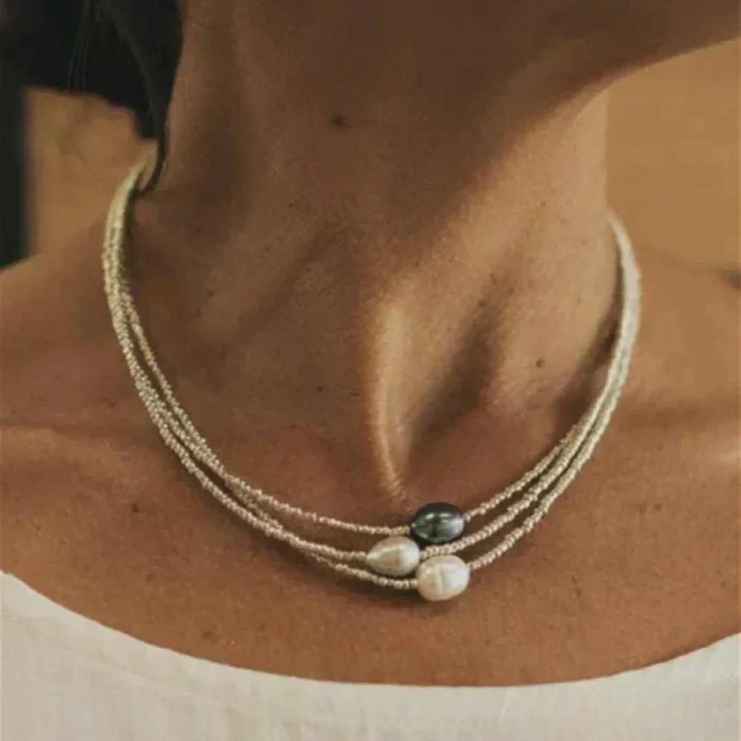 Vintage-inspired freshwater pearl necklace styled for 2026