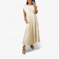 Women's Sleeveless dress with elegant pleats – sophisticated and