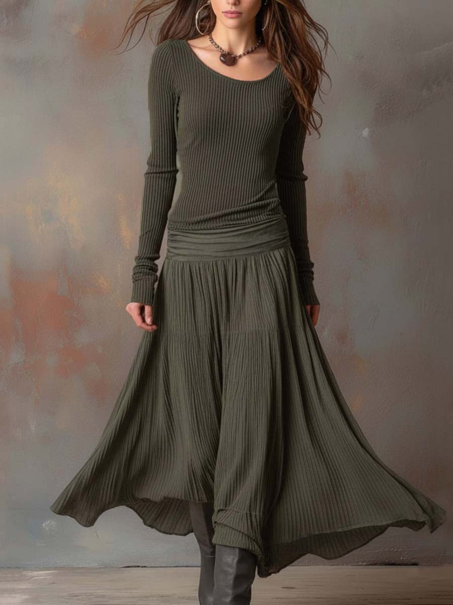Long Sleeve Midi Dress : Felicity | Luxury Ribbed Sweater Dress in Sage Green van Paper Favor
